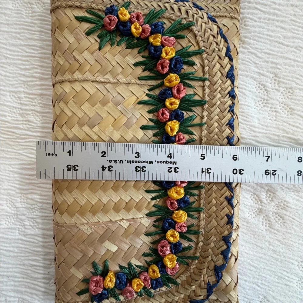 Vintage Straw Clutch Purse Floral woven handmade 11” - Picture 8 of 11